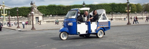 Visitez Paris en Tuk Tuk ou vélo-taxi !