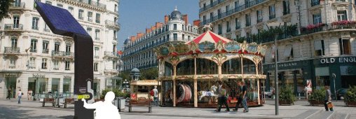 Bornes solaires pour produits High-Tech à Orléans