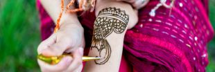 Idée reçue : le tatouage au henné est sans danger