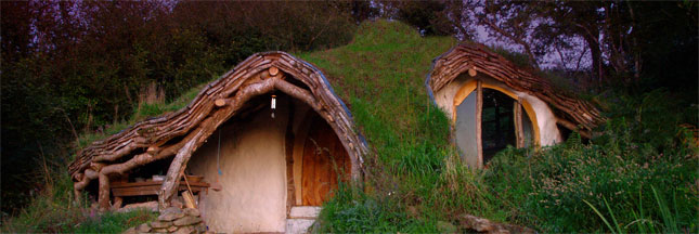 Une vraie maison de Hobbit, écologique et autosuffisante