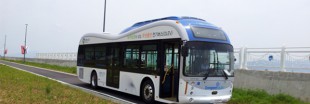 Écomobilité : le bus se recharge par la route !