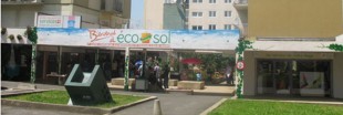 Eco-sol, un centre commercial solidaire aux prix variables