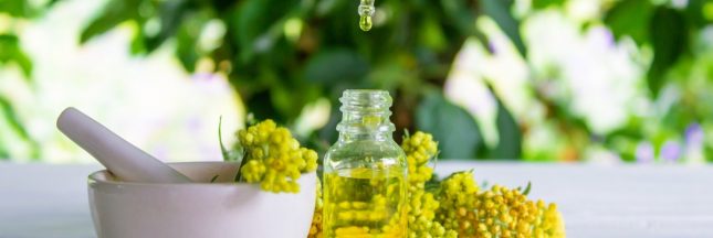 huile essentielle de tanaisie