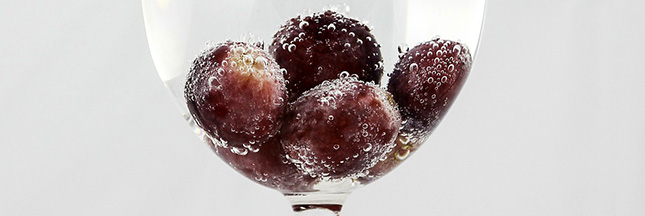 verre-d-eau-raisins-fruits-boisson-ban