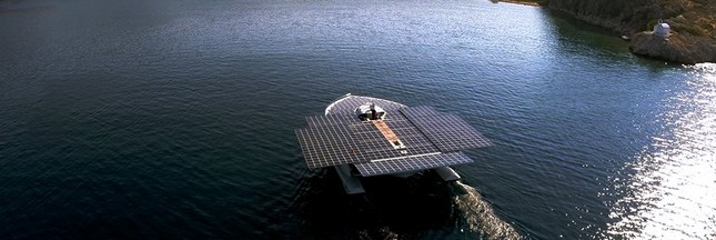 Record du monde de la traversée de l'Atlantique par un bateau solaire