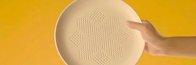 AbsorbPlate : l’assiette qui fait la chasse aux graisses