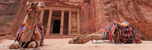 À la recherche de temples secrets et de cités troglodytes envoûtantes