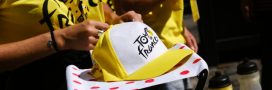 Gadgets en plastique : le Tour de France roule sur la tête