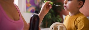 Des antibiotiques administrés trop jeune favoriseraient les allergies alimentaires Des antibiotiques administrés trop jeune favoriseraient les allergies alimentaires