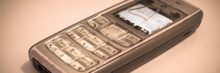 Nos tiroirs sont des cimetières de téléphones usagés
