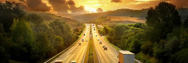 Ségolène Royal inaugure une autoroute solaire