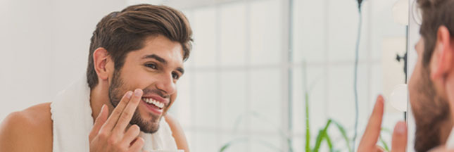 Idée cadeau pour votre Valentin : après-rasage et eau de toilette maison Idée cadeau pour votre Valentin : après-rasage et eau de toilette maison