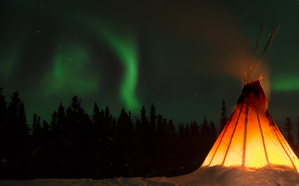 Aurore boréale au Canada © BillieBonsor Shutterstock