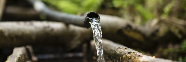 Eau potable : toujours des milliards de 'laissés pour compte'