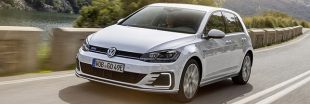 Electrique ou essence d'une simple pression de bouton : adoptez la Golf GTE, 3 voitures en une ! Electrique ou essence d'une simple pression de bouton : adoptez la Golf GTE, 3 voitures en une !