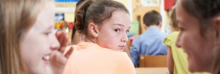 Harcèlement scolaire : comment le détecter pour en parler avec son enfant