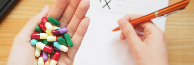 Prescrire moins de médicaments : vers une médecine plus durable ?