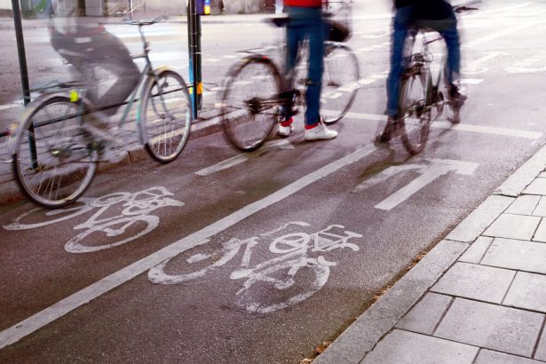 vélo, piste cyclable