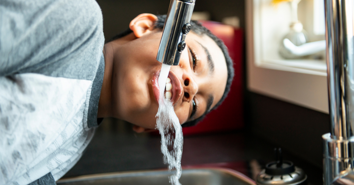 Sondage - Préférez-vous boire de l'eau en bouteille ou plutôt celle du robinet ?