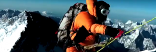 Altitudes, le livre du premier Français qui a dépollué l'Everest