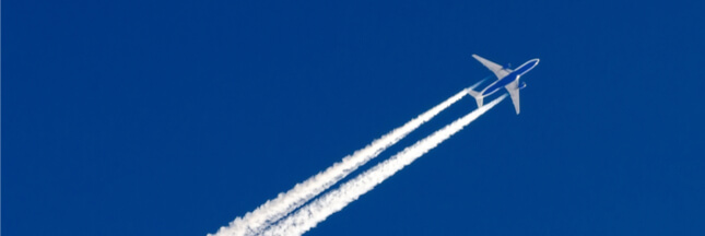 trainées condensation avion