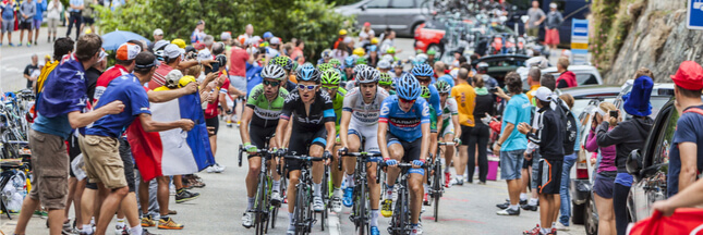 Alpe d’Huez : le Tour de France passe, les déchets restent