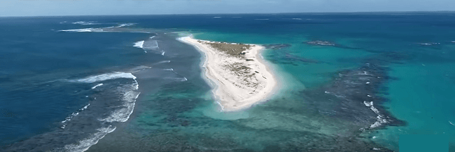 Une île d’Hawaï rayée de la carte par un ouragan !