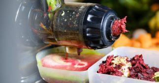 10 astuces anti-gaspi pour utiliser la pulpe de l'extracteur de jus 10 astuces anti-gaspi pour utiliser la pulpe de l'extracteur de jus