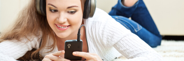 L’OMS recommande de baisser le son des smartphones et lecteurs MP3
