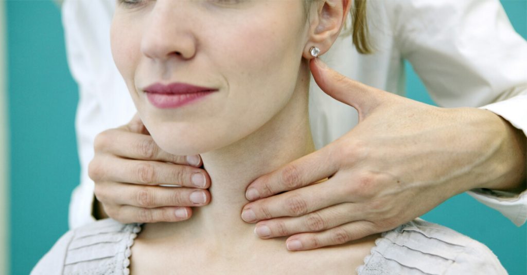 Existe-t-il des remèdes naturels pour réguler la thyroïde ?