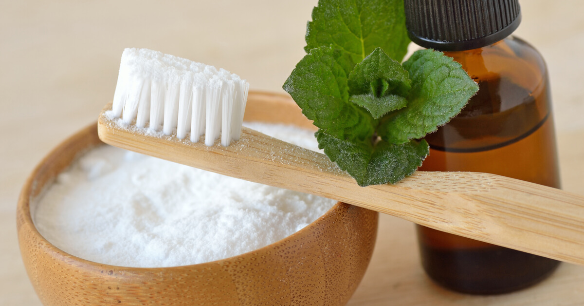 Le bicarbonate de soude est-il bon pour les dents ? Le bicarbonate de soude est-il bon pour les dents ?