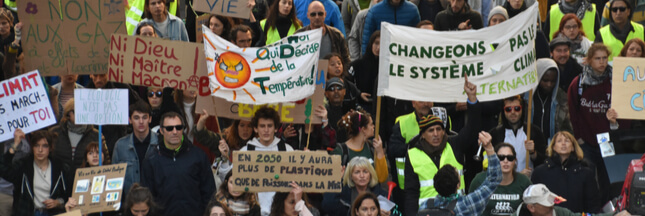 14 ONG appellent à bloquer la ‘République des pollueurs’ le 19 avril