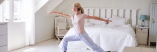 3 positions de yoga pour se lever du bon pied chaque matin