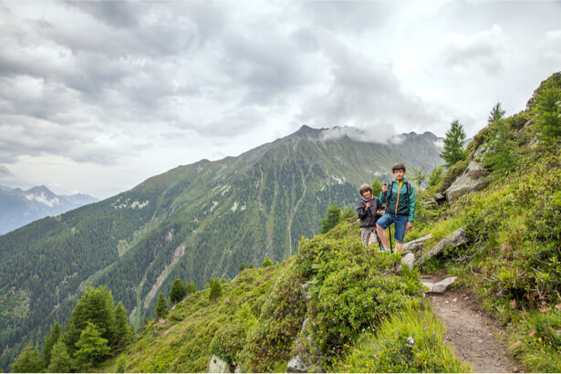 enfant montagne