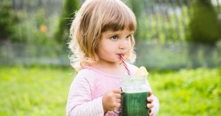 Chlorelle et spiruline pour les enfants : pourquoi leur en donner Chlorelle et spiruline pour les enfants : pourquoi leur en donner