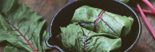 Pour une mise en bouche originale, les feuilles de blettes farcies façon Dolmades Pour une mise en bouche originale, les feuilles de blettes farcies façon Dolmades