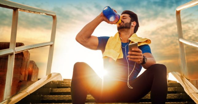 Remplacer les boissons énergisantes par des alternatives naturelles efficaces Remplacer les boissons énergisantes par des alternatives naturelles efficaces