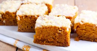 Dessert bio au potimarron : un gâteau léger aux noix, star de l'automne ! Dessert bio au potimarron : un gâteau léger aux noix, star de l'automne !