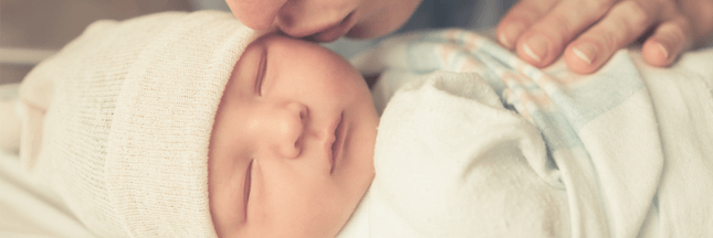 Emmaillotage – Pourquoi et comment le pratiquer avec son bébé ?