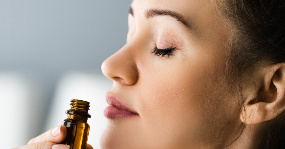 Améliorez votre concentration avec 6 huiles essentielles stimulantes Améliorez votre concentration avec 6 huiles essentielles stimulantes