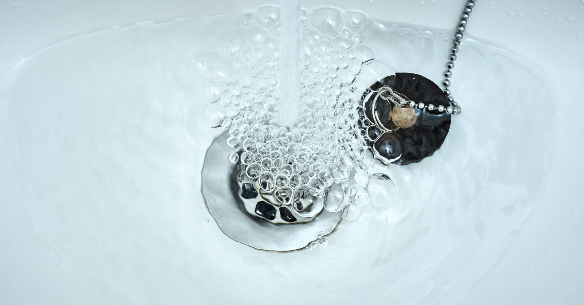 Déboucher les éviers sans produits toxiques