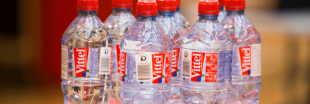 Bataille de l'eau - Vittel coupe l'eau du robinet à Nestlé