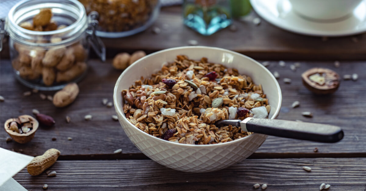 Le muesli du petit-déjeuner, un produit pas aussi sain qu'on ne le croit Le muesli du petit-déjeuner, un produit pas aussi sain qu'on ne le croit