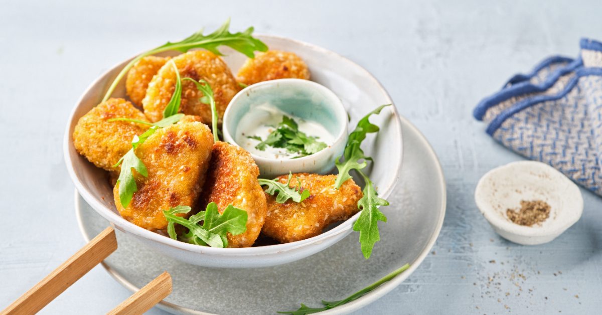 Recette de nuggets maison au pain d’épices et au poulet et option vegan