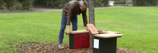 Julien, notre expert nature et jardin, primé pour son banc Refuge de biodiversité Julien, notre expert nature et jardin, primé pour son banc Refuge de biodiversité
