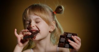 Mangez du chocolat sans l'amertume du travail des enfants