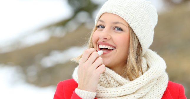 Lèvres gercées : trois étapes pour les soigner