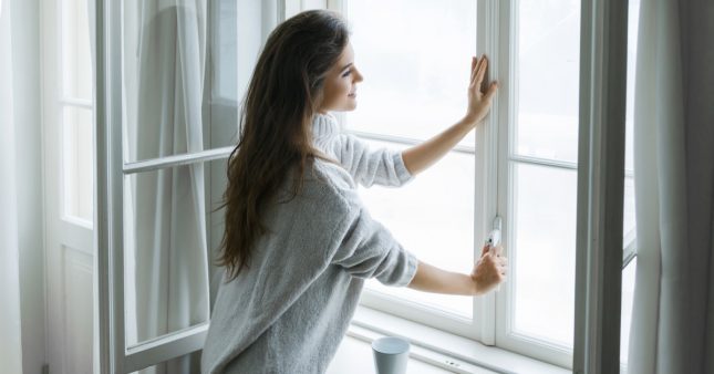 Chauffage et aération : ouvrir ses fenêtres en hiver, un geste indispensable
