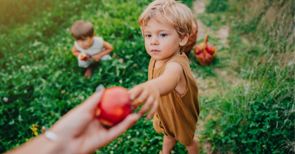 6 astuces faciles pour inciter vos enfants à manger moins de sucre au goûter