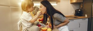 6 astuces faciles pour inciter vos enfants à manger moins de sucre au goûter
